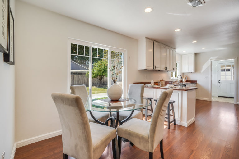 Photo of 726 Sapphire