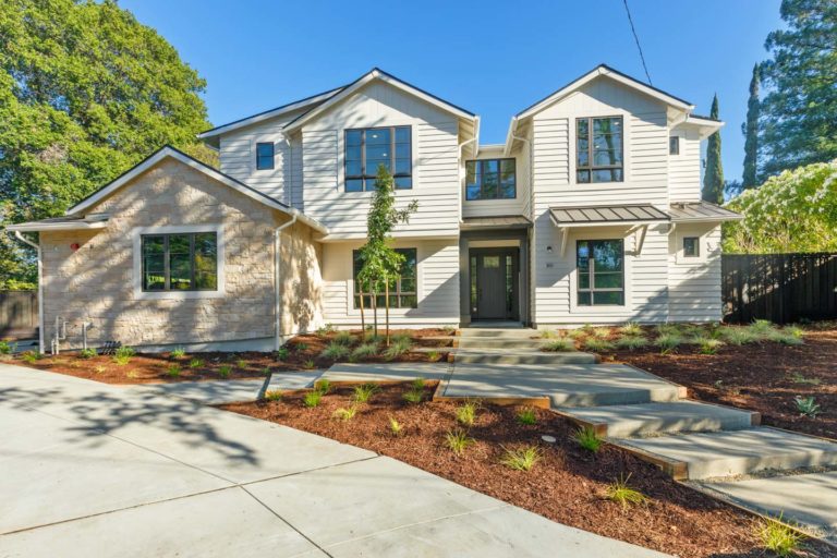 Sharon Court