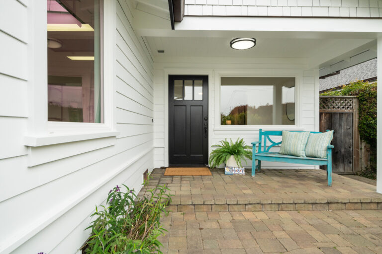 687 Myrtle St-Photo-4
